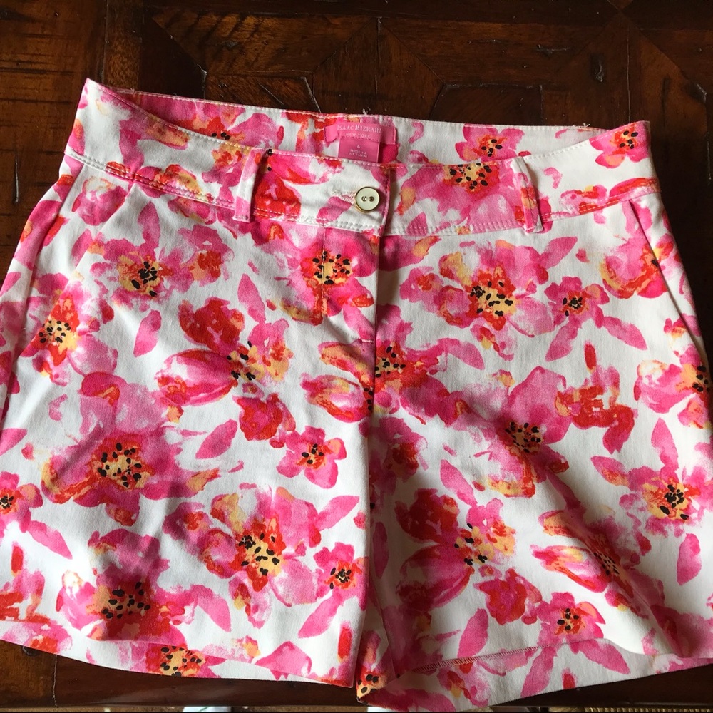 Cute shorts!